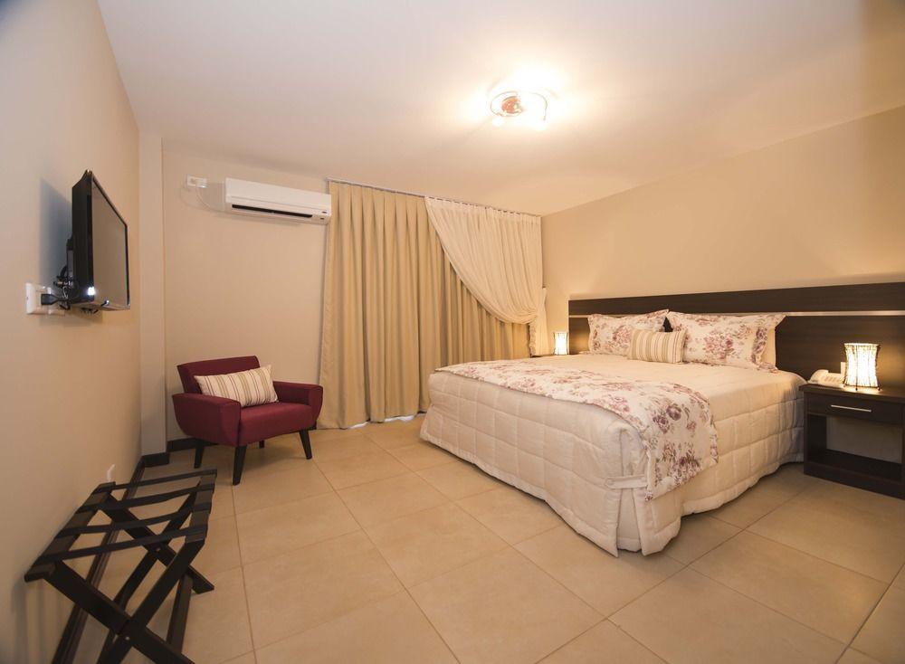 Arami Hotel & Lodge Puerto Iguazu Ngoại thất bức ảnh