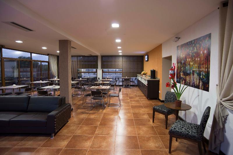 Arami Hotel & Lodge Puerto Iguazu Ngoại thất bức ảnh